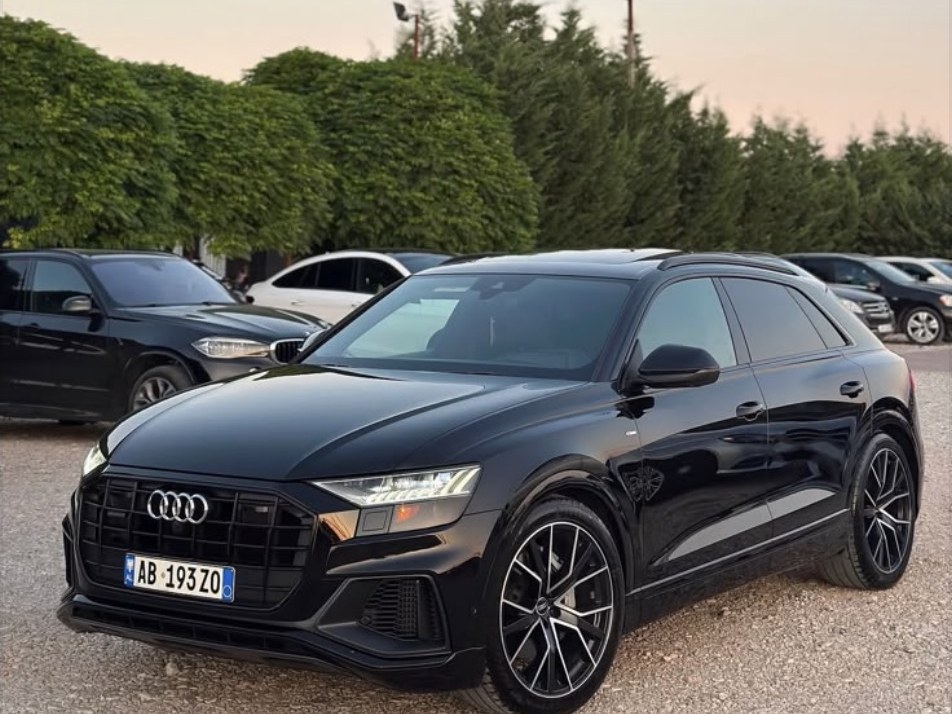 Audi Q8 3.0 Benzinë (2021–2022)